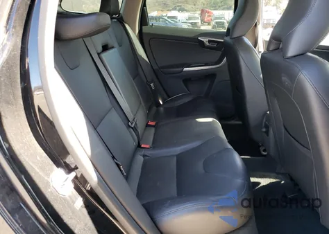 2015 Volvo Xc60 T6 Premier из США, поврежденный, VIN YV449MDK1F2723652